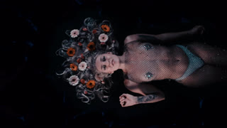 Axeela - Tryin' not to (Official Video 2019)